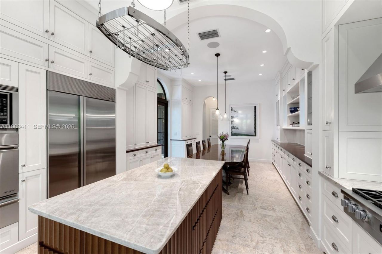 465 Hampton Ln , Key Biscayne, FL 33149 Photo