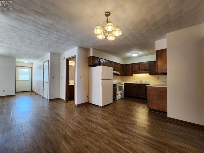 427 S TR 1179, Unit C, Tiffin, OH 44883 Photo 3