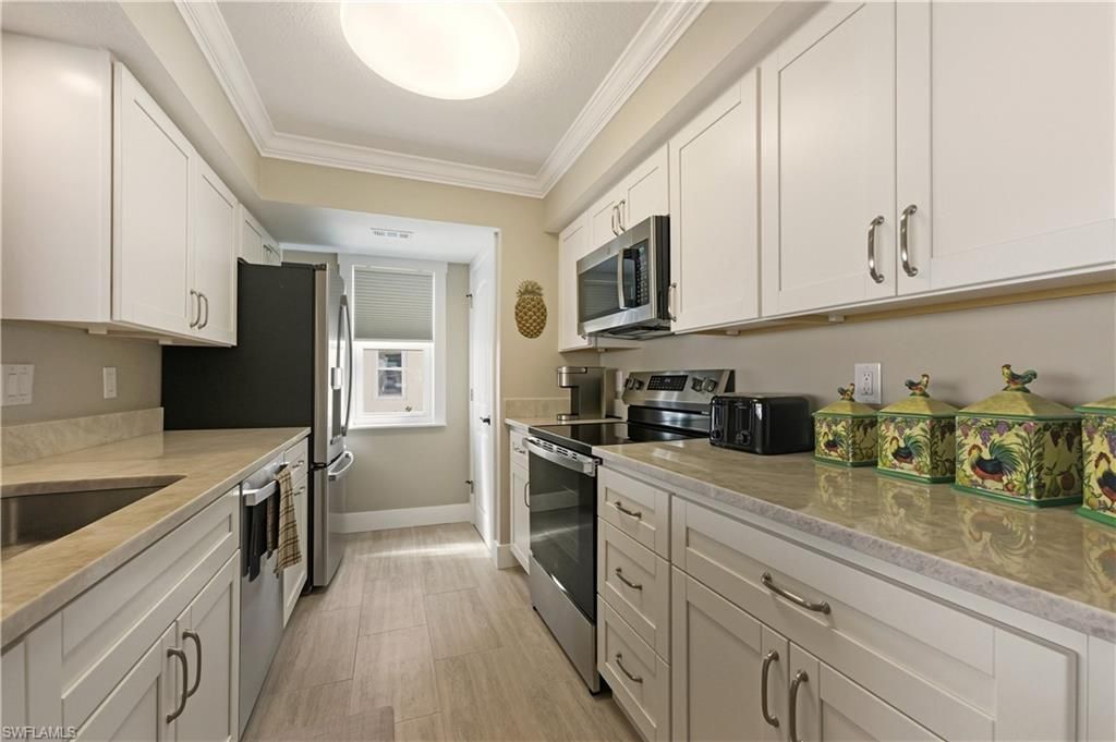 1155 Sandpiper St, Unit B7, Naples, FL 34102 Photo