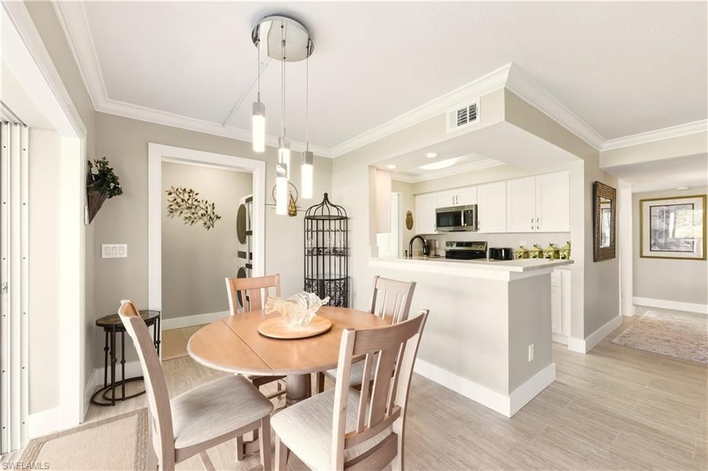 1155 Sandpiper St, Unit B7, Naples, FL 34102 Photo