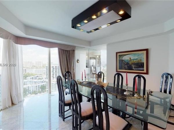 17555 COLLINS AVE , Unit 2303/04, SUNNY ISLES BEACH, FL 33160