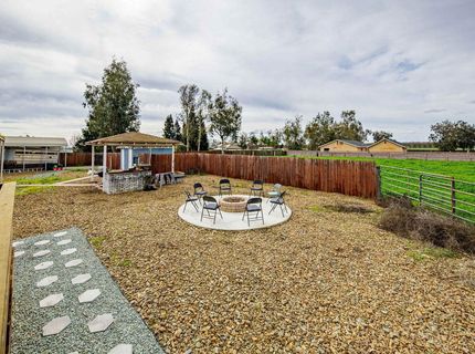 537 S Meza Ct, Linden, CA 95236 Photo