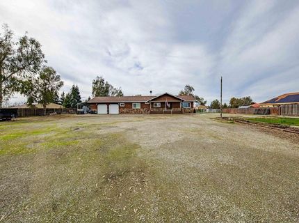 537 S Meza Ct, Linden, CA 95236 Photo