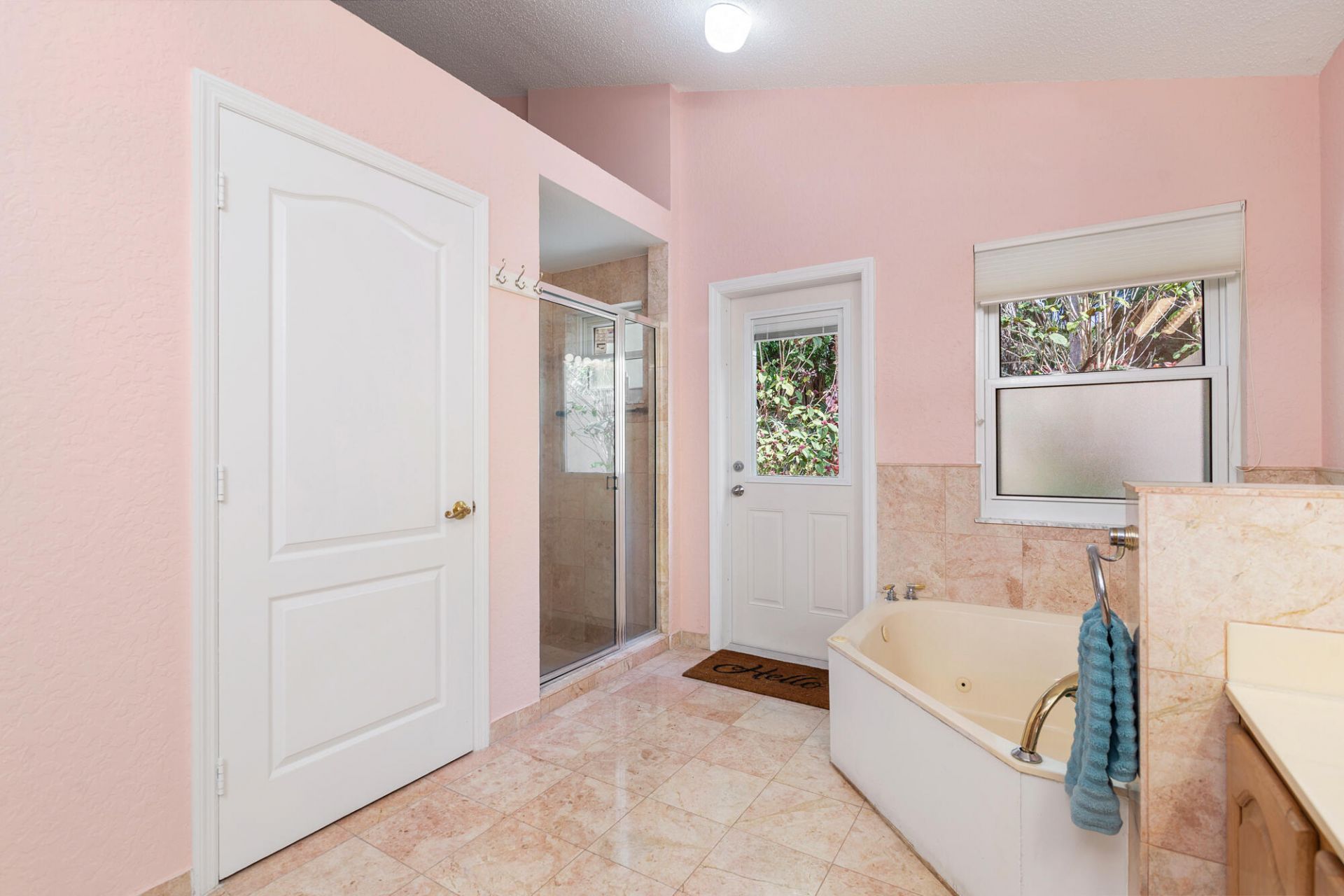 9213 Heathridge Drive, West Palm Beach, FL 33411 Photo