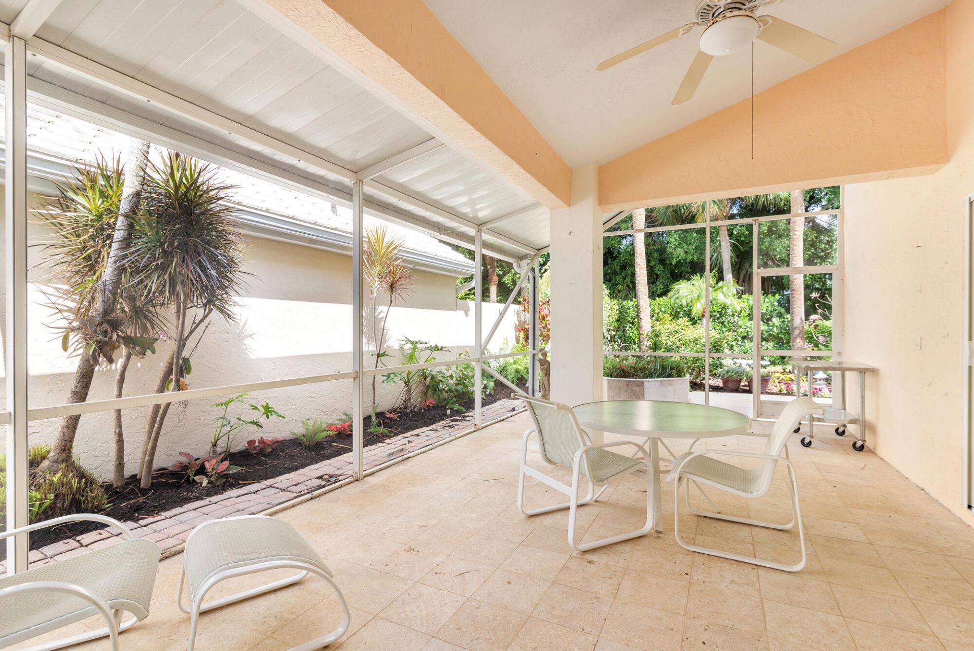 9213 Heathridge Drive, West Palm Beach, FL 33411 Photo