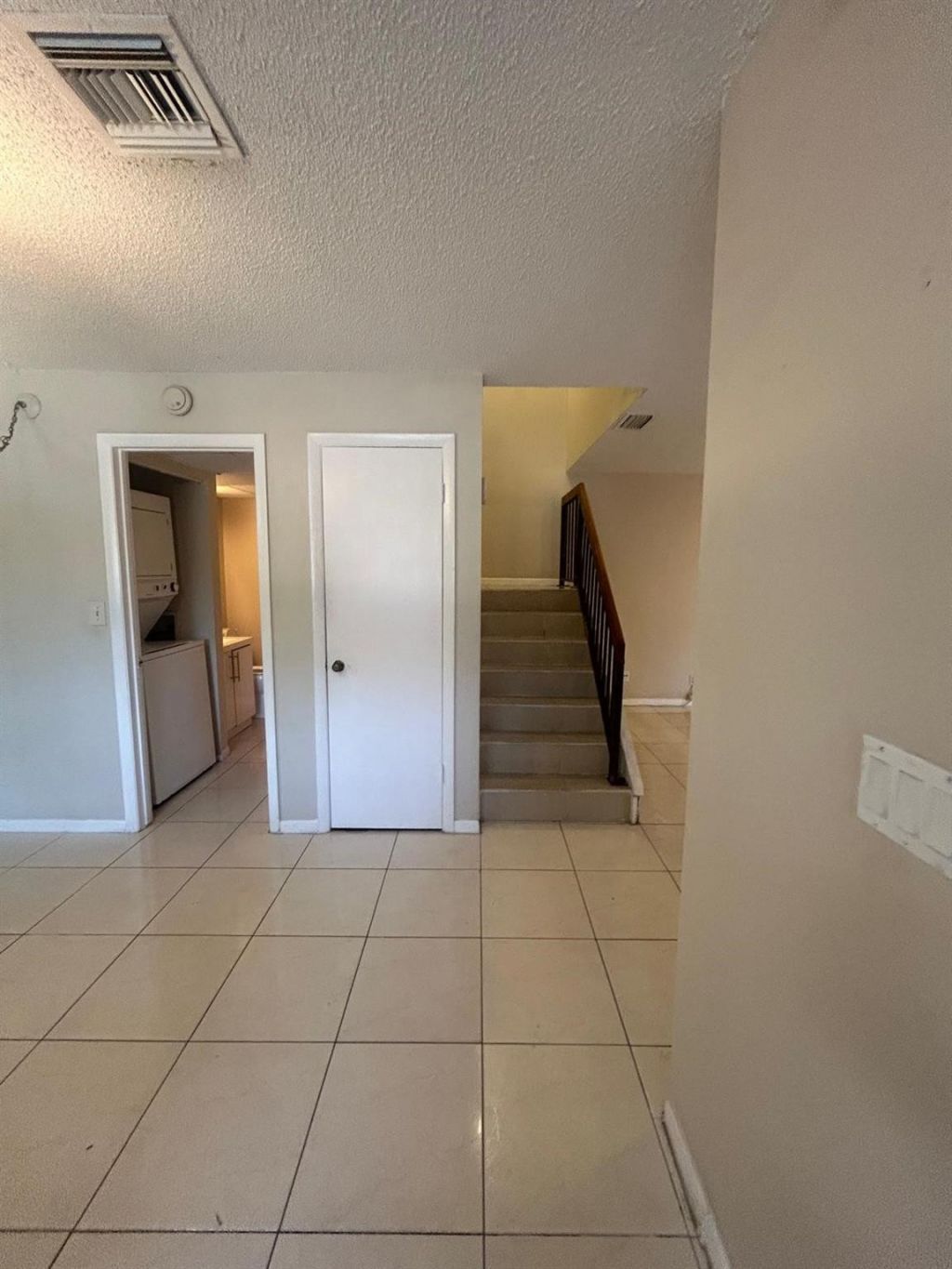 5821 Swordfish Court, Unit B, Tamarac, FL 33319 Photo