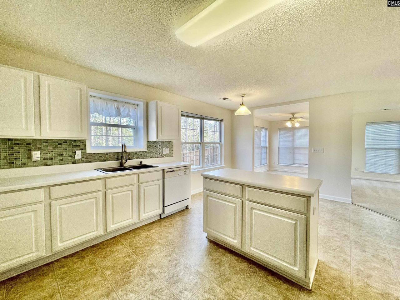 232 Loskin Lane Photo 35