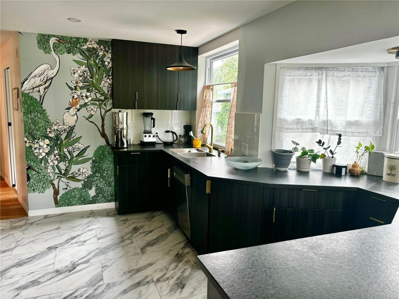 945 11th Street N, Saint Petersburg, FL 33705 Photo