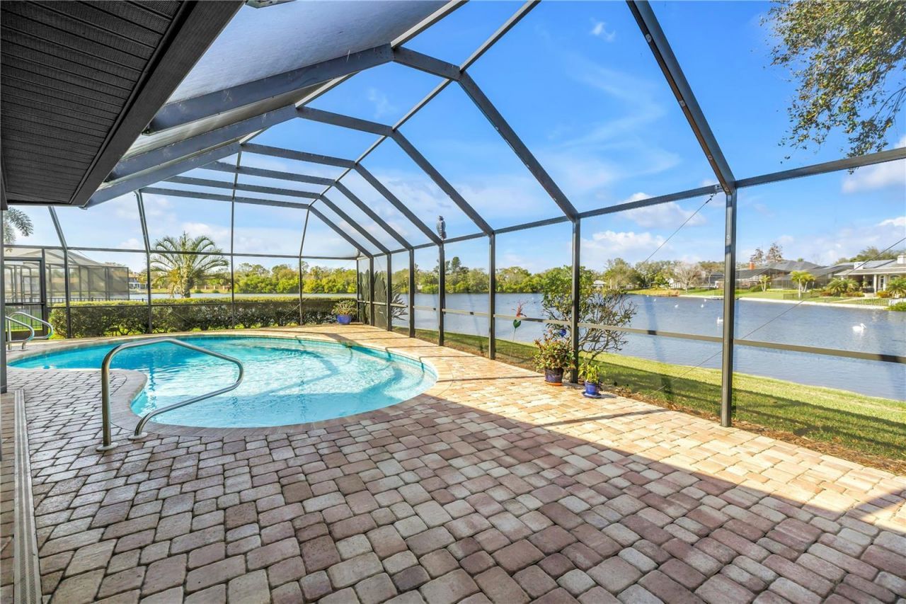 771 Suwannee Court Ne, Saint Petersburg, FL 33702 Photo