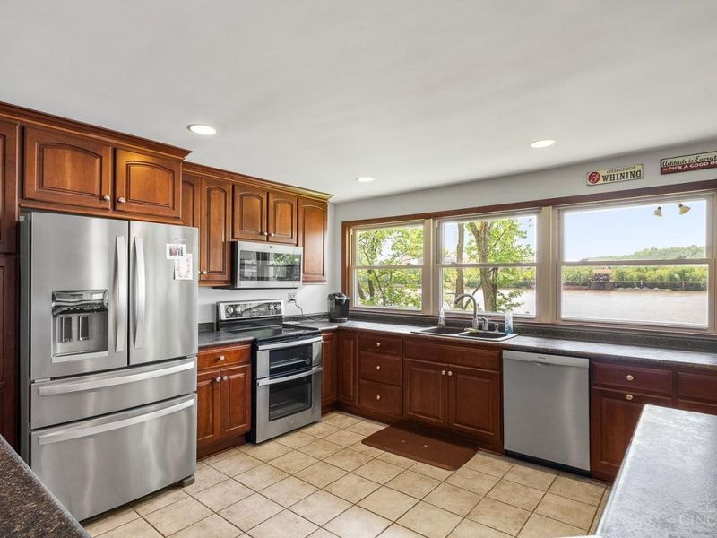 6962 US Rt 52, Ripley, OH 45167 Photo 10