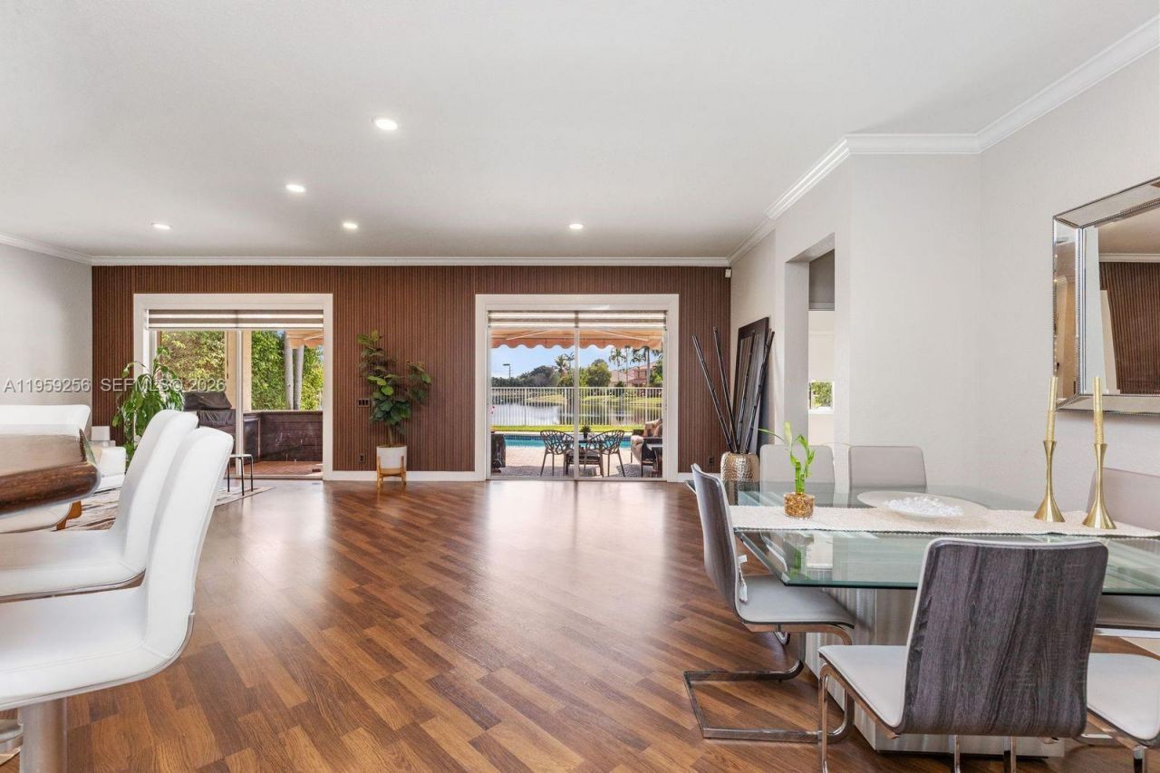 766 Sunflower Cir, Weston, FL 33327 Photo