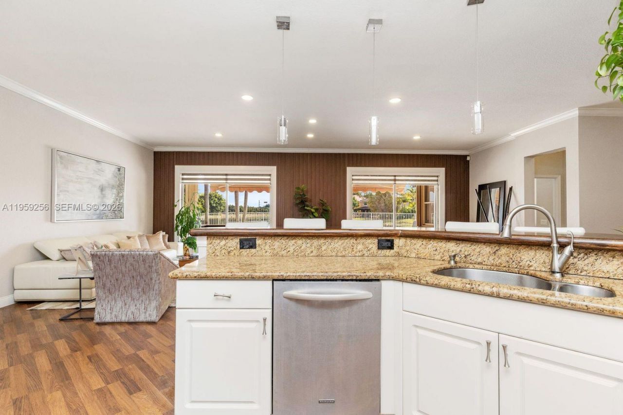 766 Sunflower Cir, Weston, FL 33327 Photo