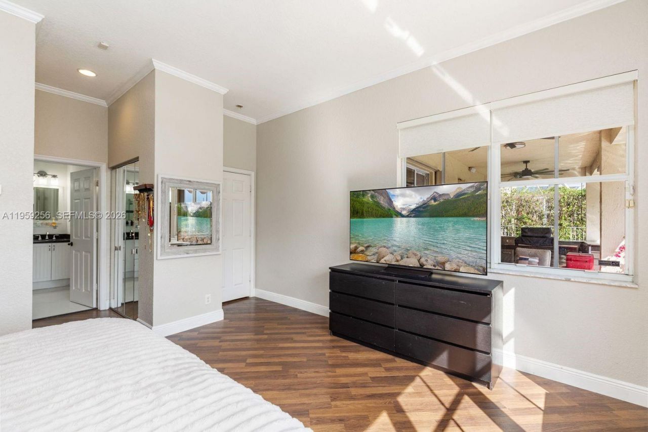 766 Sunflower Cir, Weston, FL 33327 Photo