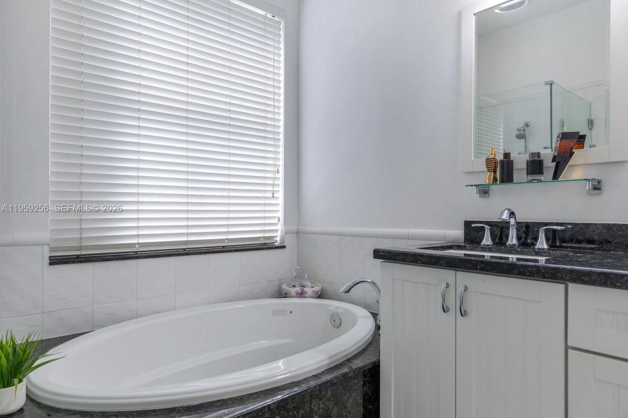 766 Sunflower Cir, Weston, FL 33327 Photo