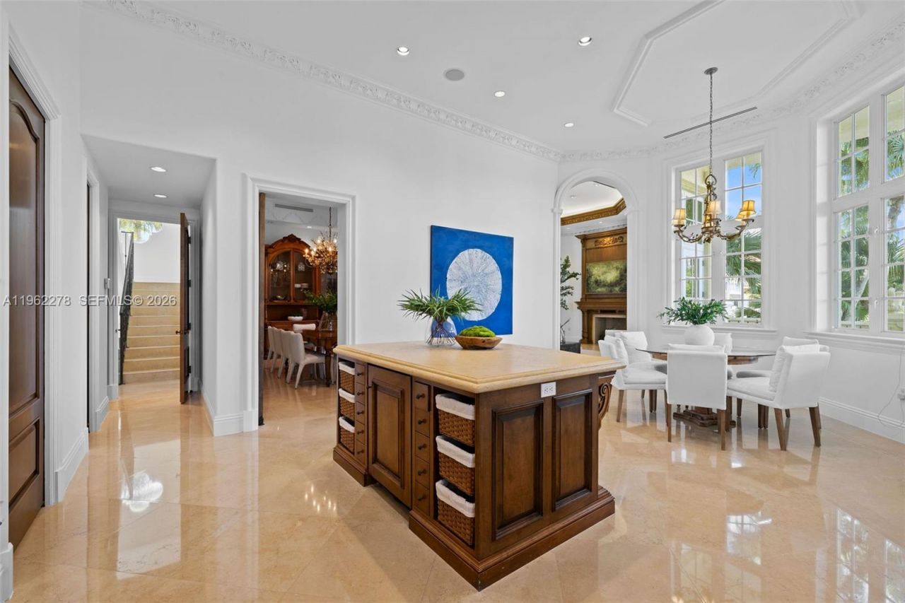 13671 SW Deering Bay Dr, Coral Gables, FL 33158 Photo