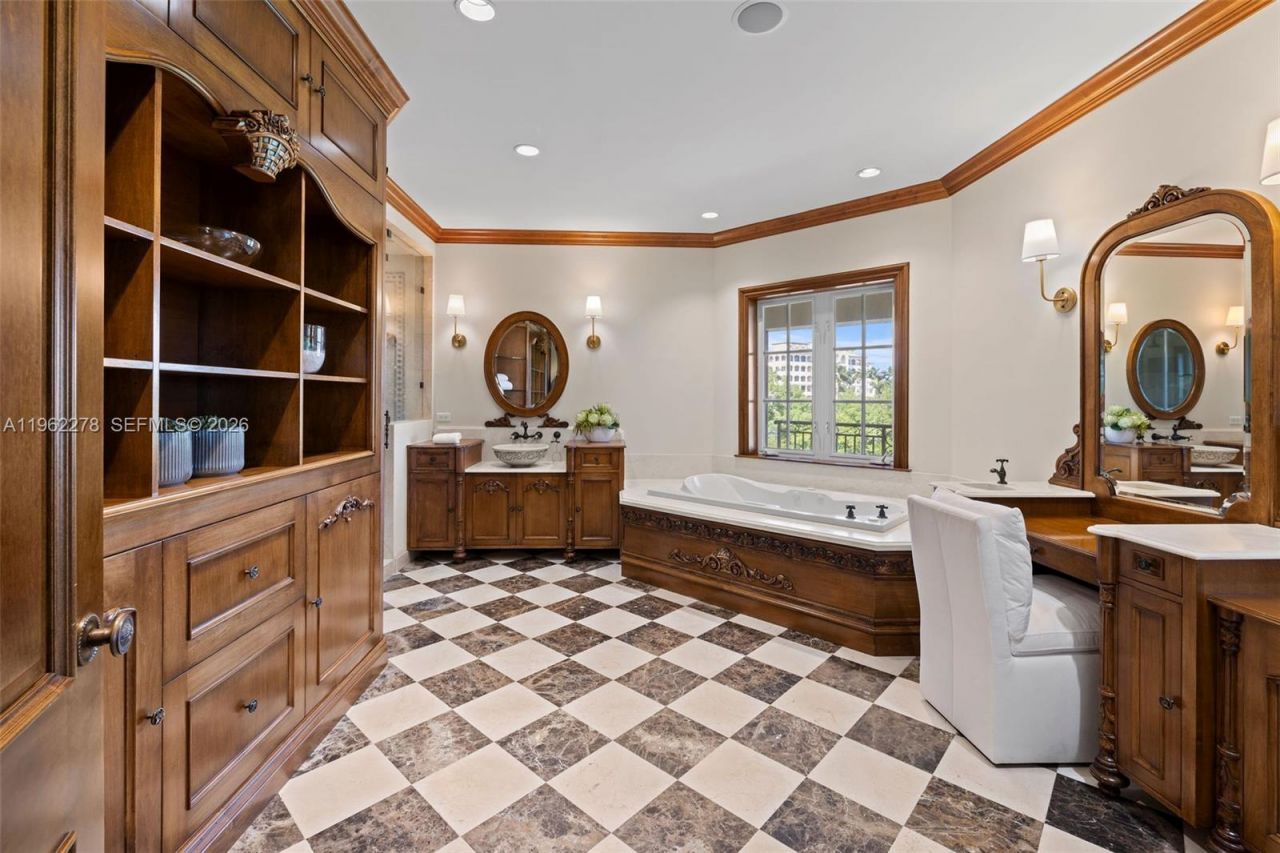 13671 SW Deering Bay Dr, Coral Gables, FL 33158 Photo