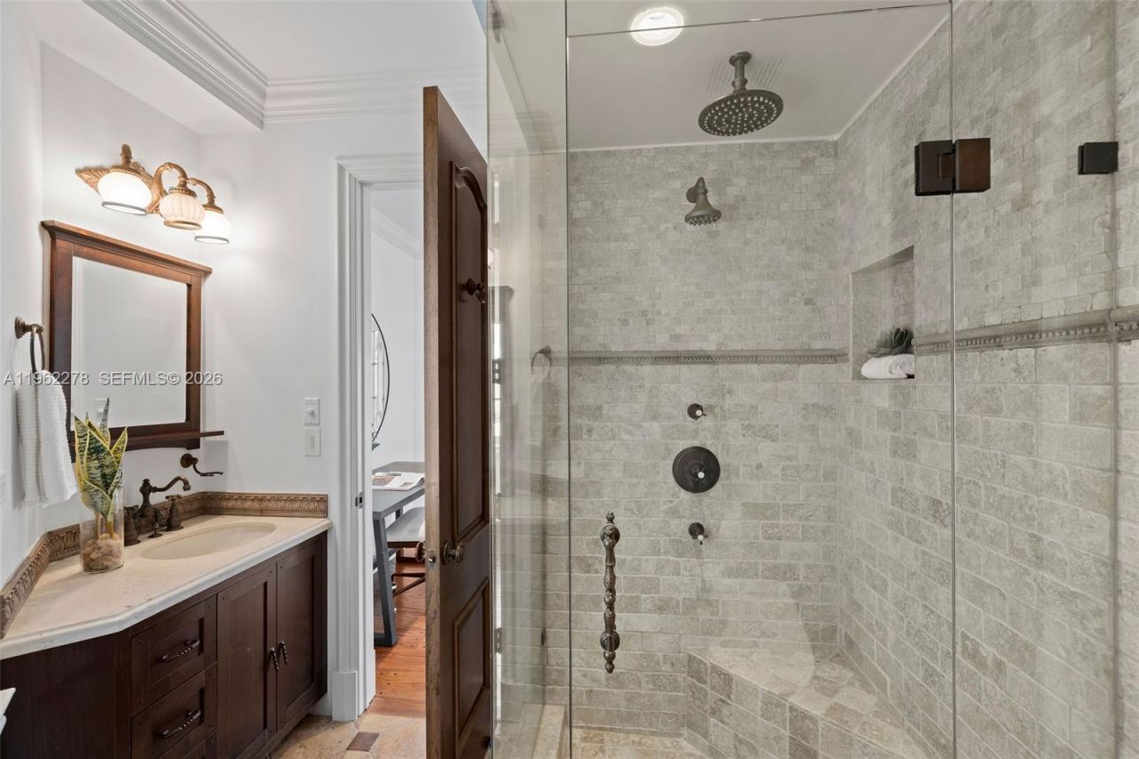 13671 SW Deering Bay Dr, Coral Gables, FL 33158 Photo