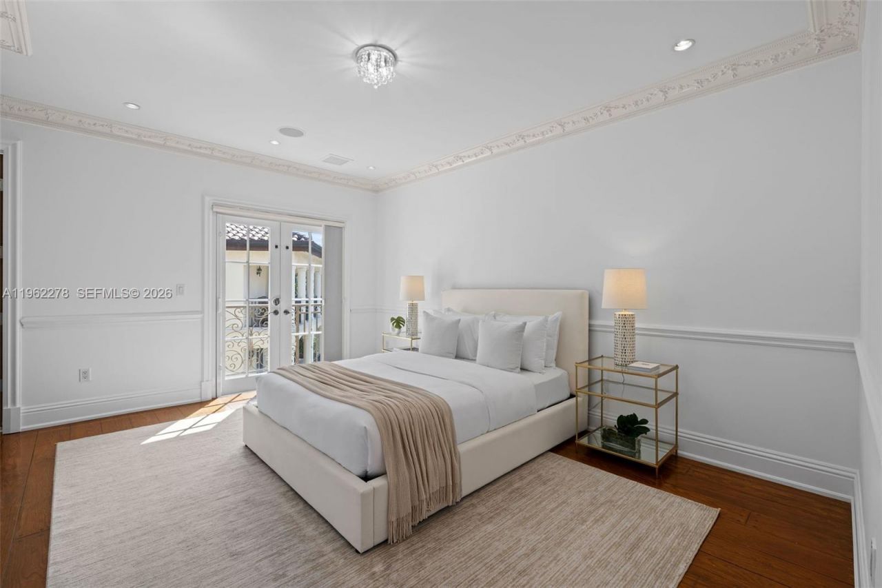 13671 SW Deering Bay Dr, Coral Gables, FL 33158 Photo