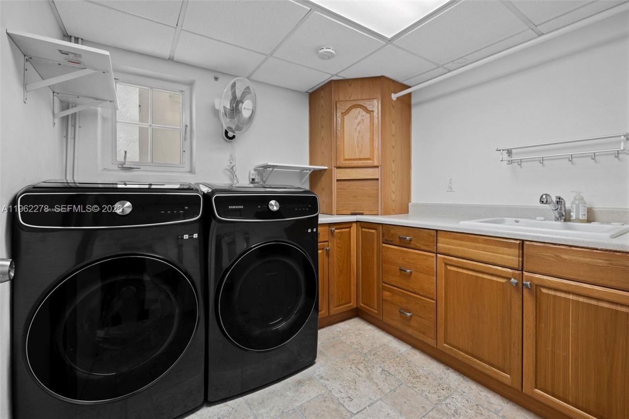 13671 SW Deering Bay Dr, Coral Gables, FL 33158 Photo