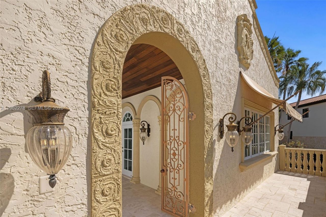 13671 SW Deering Bay Dr, Coral Gables, FL 33158 Photo