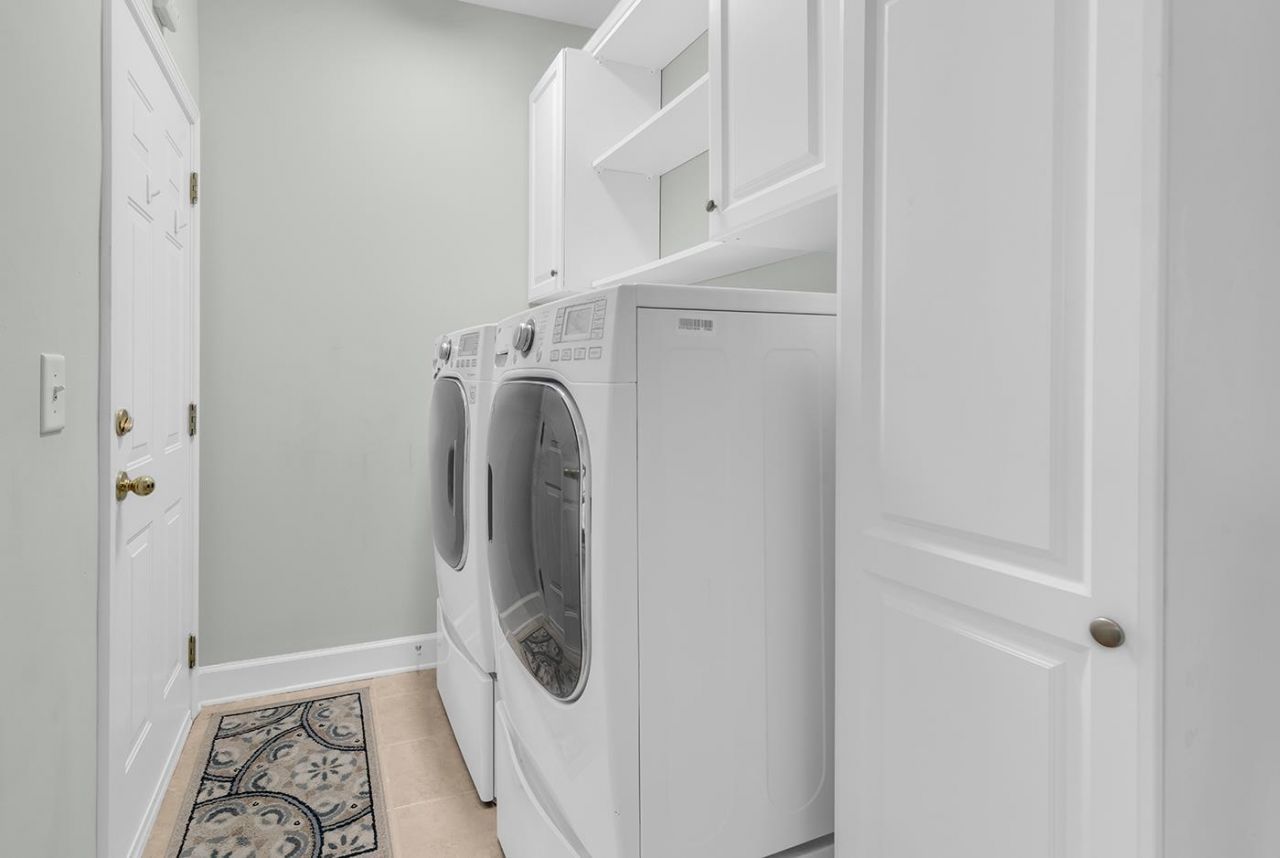 301 River Rock Ln. Photo 18