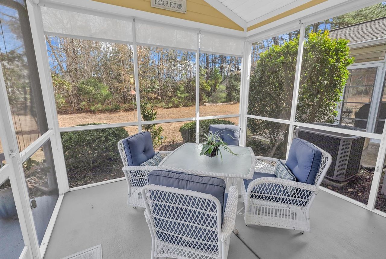 301 River Rock Ln. Photo 19