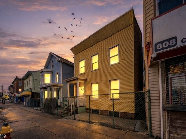 610 Main St, Paterson, NJ 07503