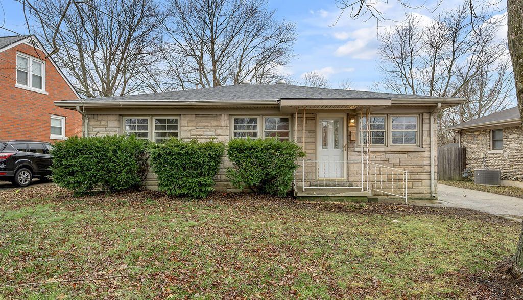 2052 St Michael Drive, Lexington, KY 40502 Main Photo