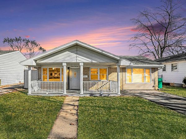 3041 Hopkins Street, Steger, IL 60475