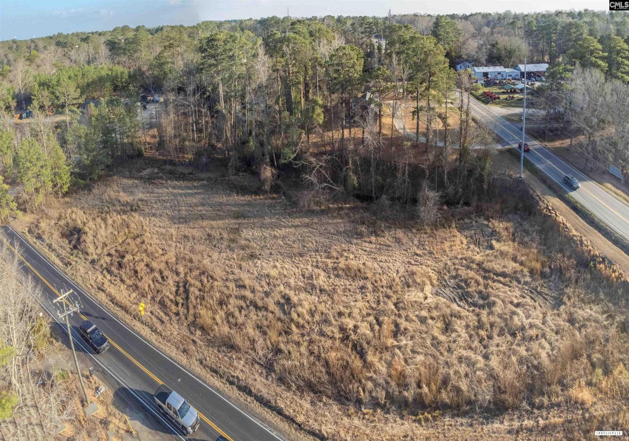 8756 Wilson Boulevard  Photo 5