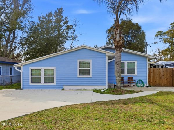 9122 1ST Avenue, Jacksonville, FL 32208