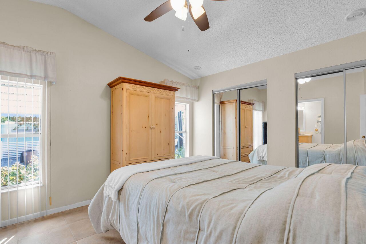 213 Buttonwood Avenue, Key Largo, FL 33037 Photo