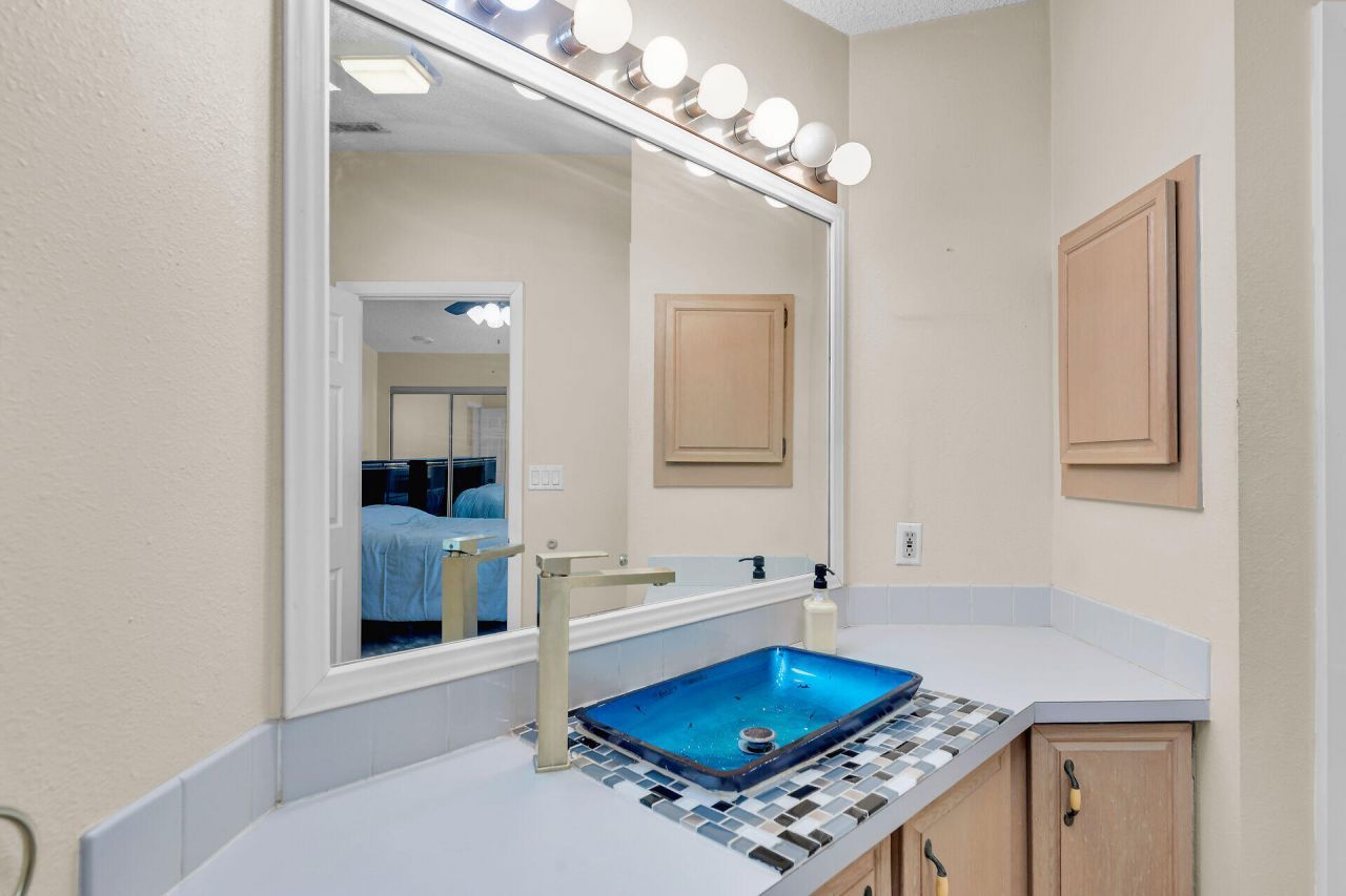 213 Buttonwood Avenue, Key Largo, FL 33037 Photo