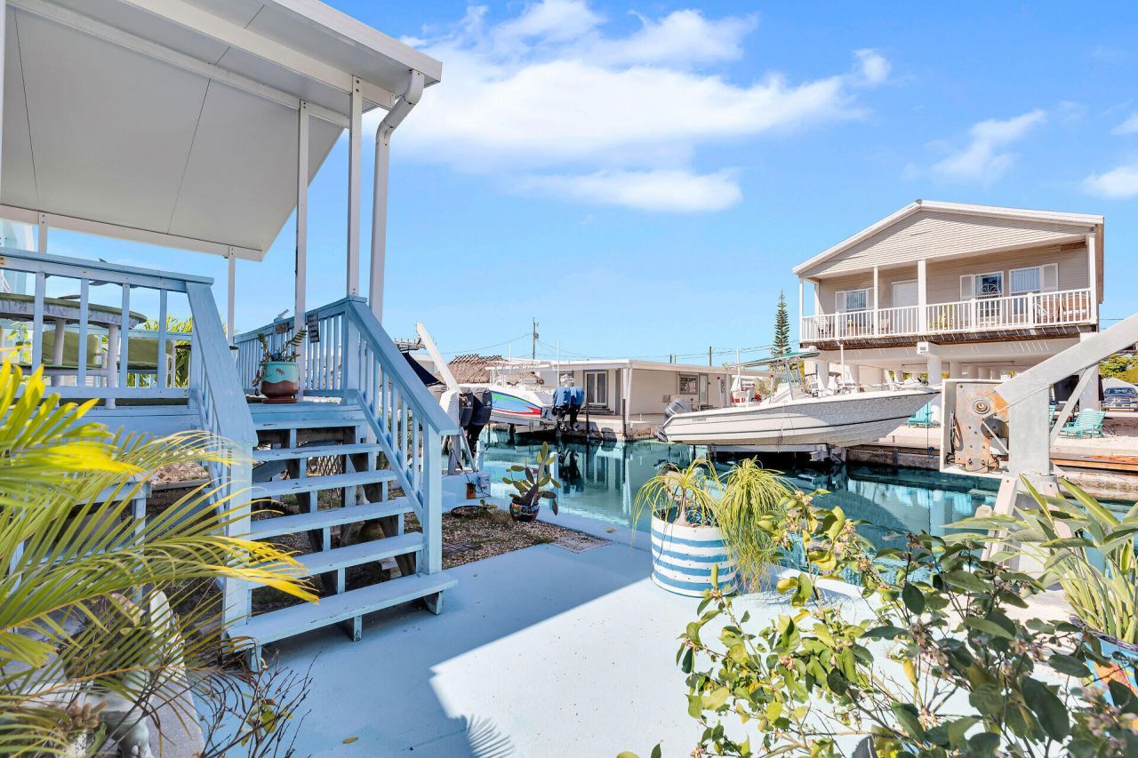 213 Buttonwood Avenue, Key Largo, FL 33037 Photo