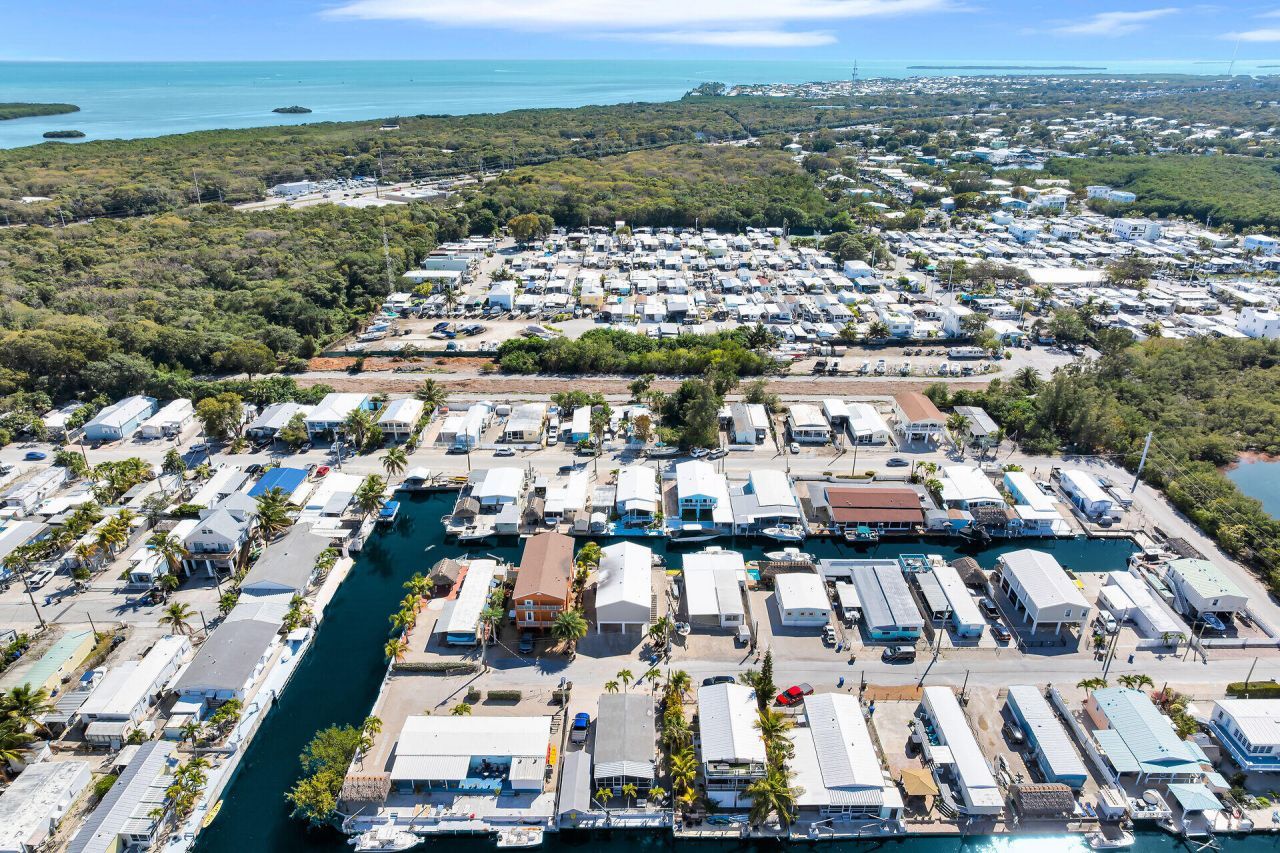 213 Buttonwood Avenue, Key Largo, FL 33037 Photo