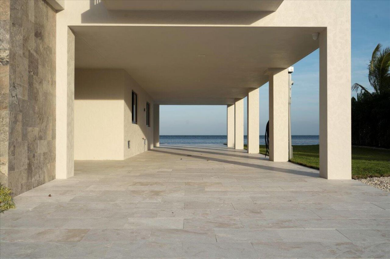 126 Sunrise Drive, Marathon, FL 33050 Photo