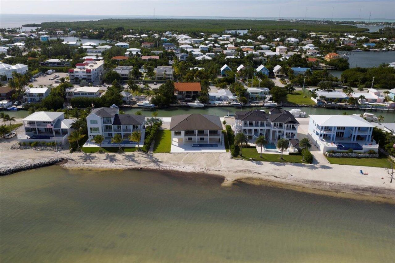 126 Sunrise Drive, Marathon, FL 33050 Photo