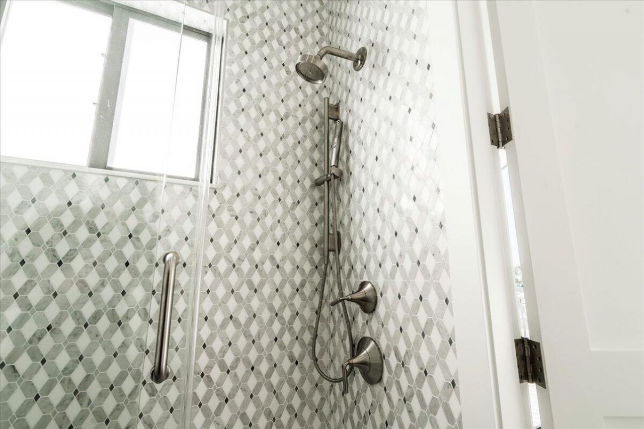 126 Sunrise Drive, Marathon, FL 33050 Photo