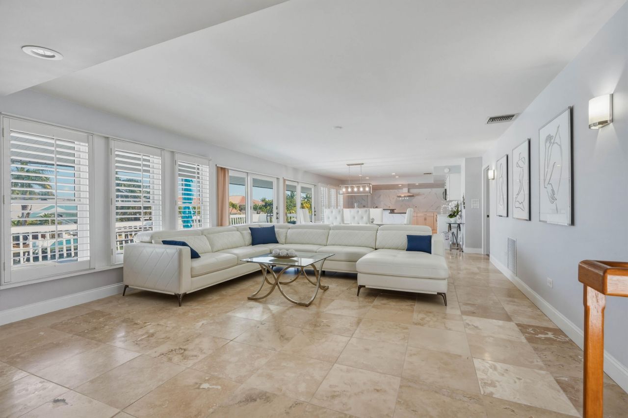 320 5th Street, Key Colony, FL 33051 Photo