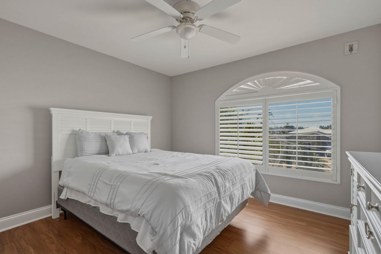 320 5th Street, Key Colony, FL 33051 Photo