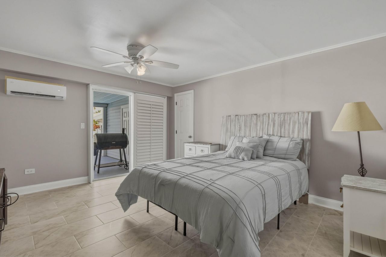 320 5th Street, Key Colony, FL 33051 Photo