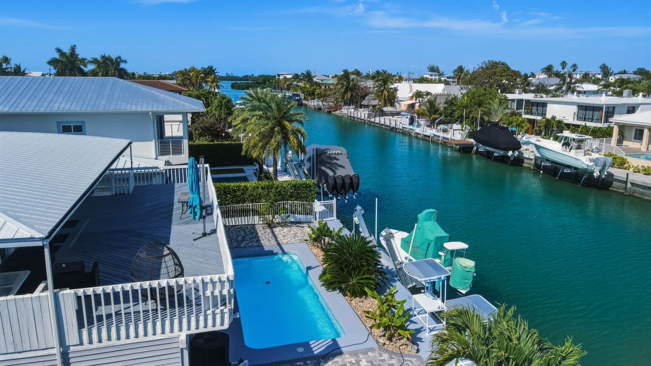 320 5th Street, Key Colony, FL 33051 Photo