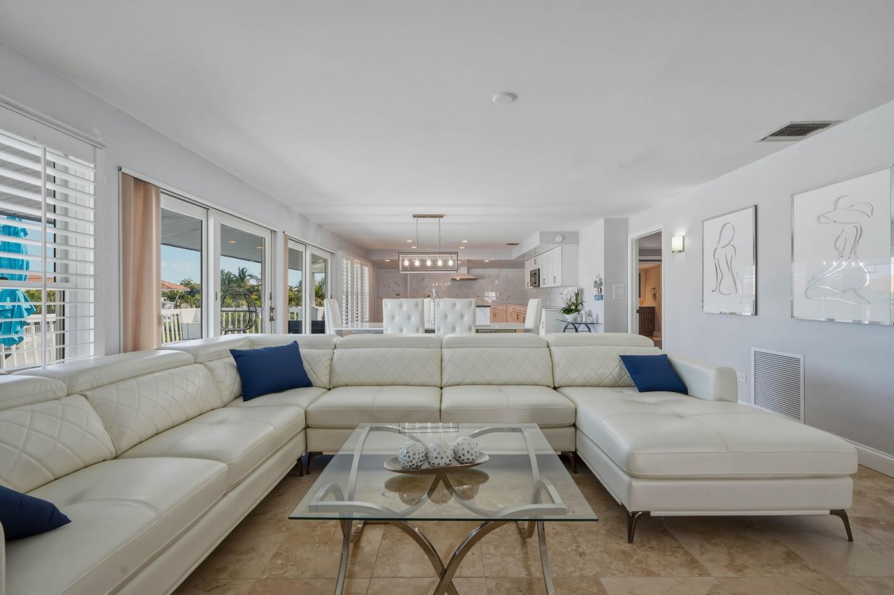 320 5th Street, Key Colony, FL 33051 Photo