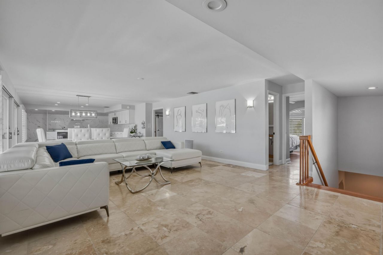 320 5th Street, Key Colony, FL 33051 Photo