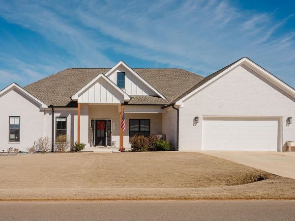 171 Spry Way, Killen, AL