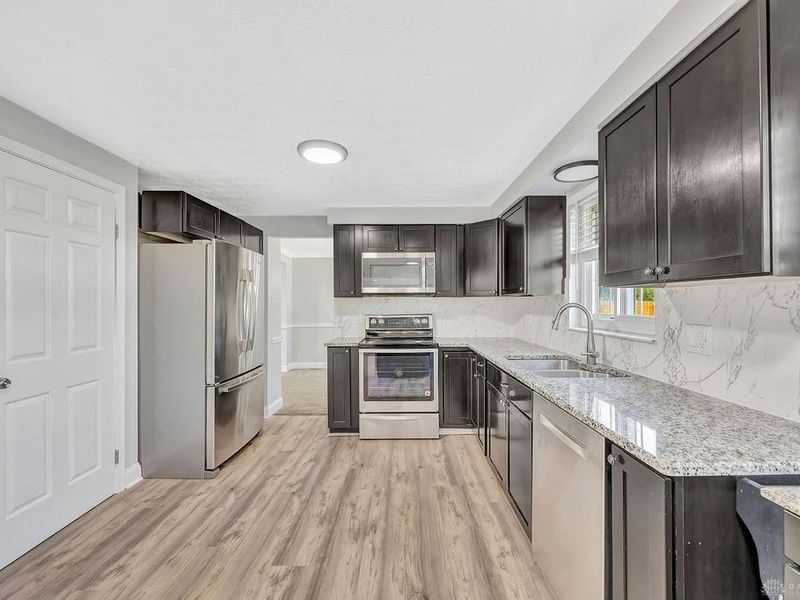 7913 Merryman Way, West Chester, OH 45069 Photo 18