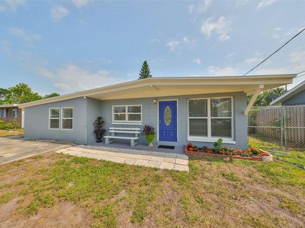 4104 W FAIRVIEW HEIGHTS, TAMPA, FL 33616