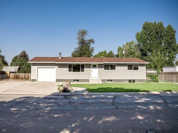 4863 Easy St, Chubbuck, ID 83202