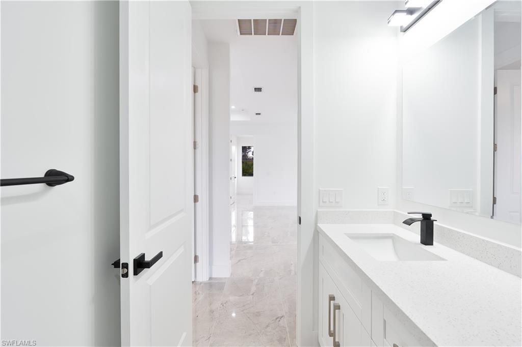 2774 56th Ave Ne, Naples, FL 34120 Photo