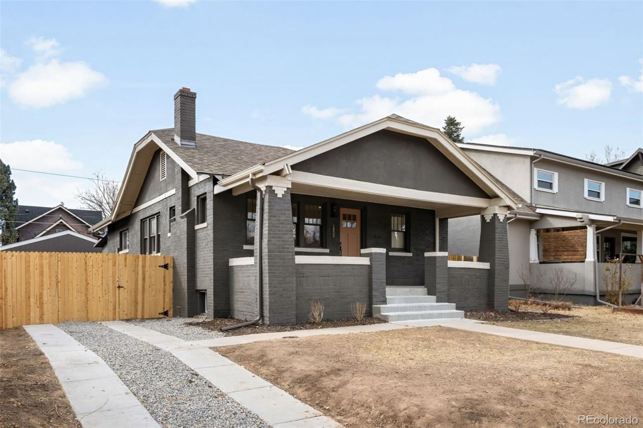 2835 Cherry Street, Denver, CO 80207 Main Photo